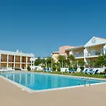 Sun & Pool Holiday