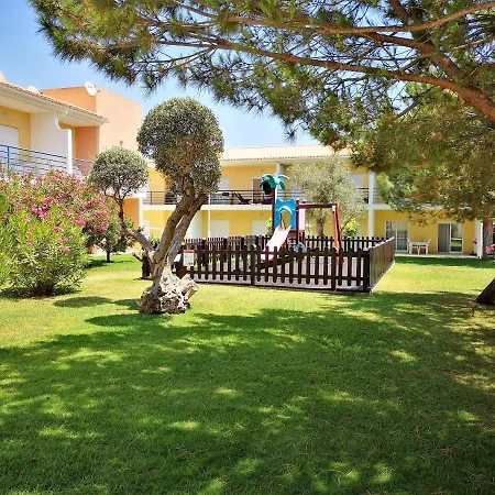 Sun & Pool Holiday Albufeira