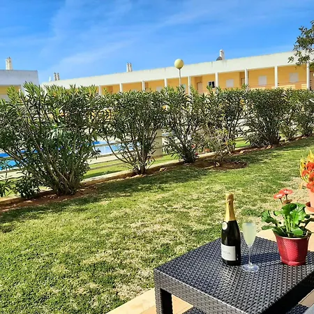 Sun & Pool Holiday * Albufeira