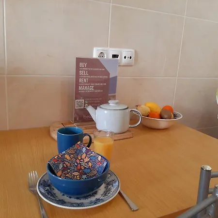 Sun & Pool Holiday Apartment Albufeira